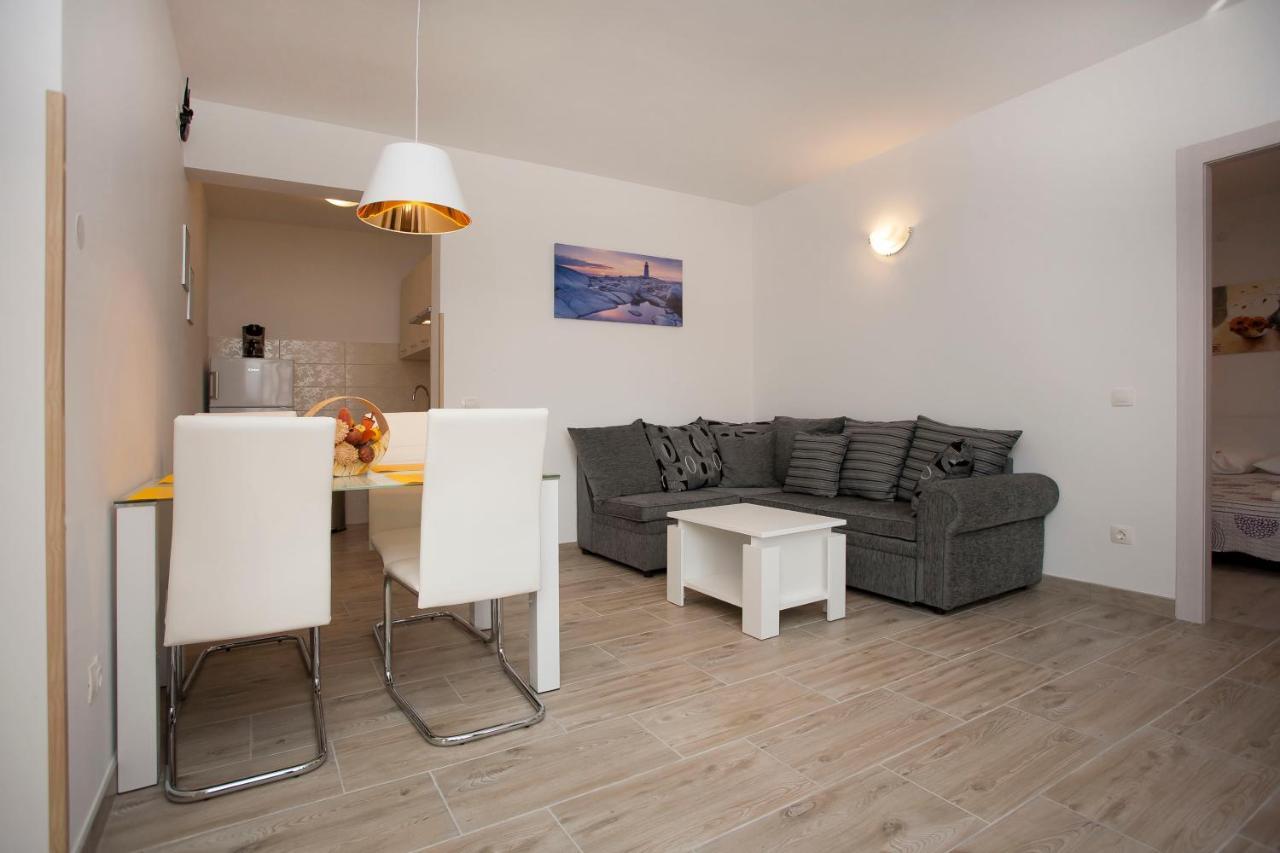 Apartmani Dragica Rovinj Exterior photo